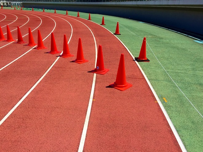 陸上競技場 トラック